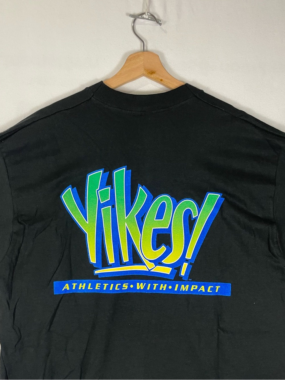 Vintage Fruit of the Loom Single Stitch Yikes Athletics T shirt Black Sz 2XL